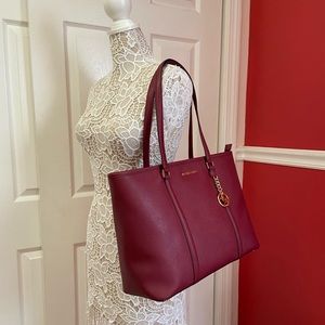 Michael Kors Bag Like New